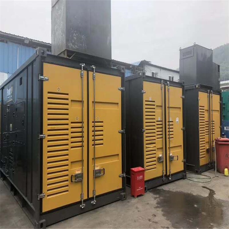 洪洞温度变化对不同类型欠压保护装置的可靠性影响有何差异？