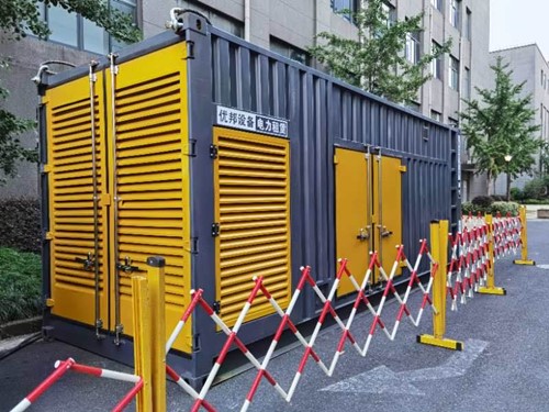 洪洞温度对电压测量结果的影响是否存在理论计算公式？