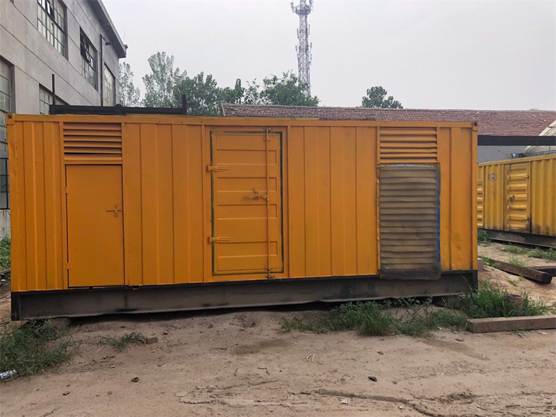 洪洞发电机出租进行负载测试时，电瓶电量不足的具体判断标准是什么？