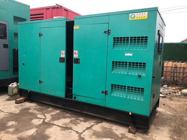 洪洞怎样合理控制磷酸铁锂蓄电池的充放电倍率以延长其使用寿命？